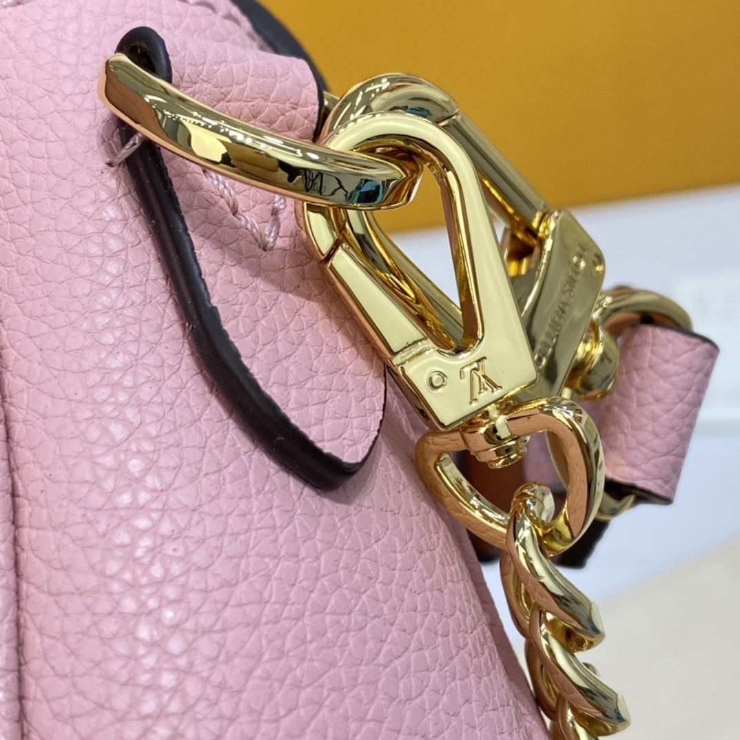 Louis Vuitton LOCKME TENDER Shoudler Bag M58555 Rosewater Pink